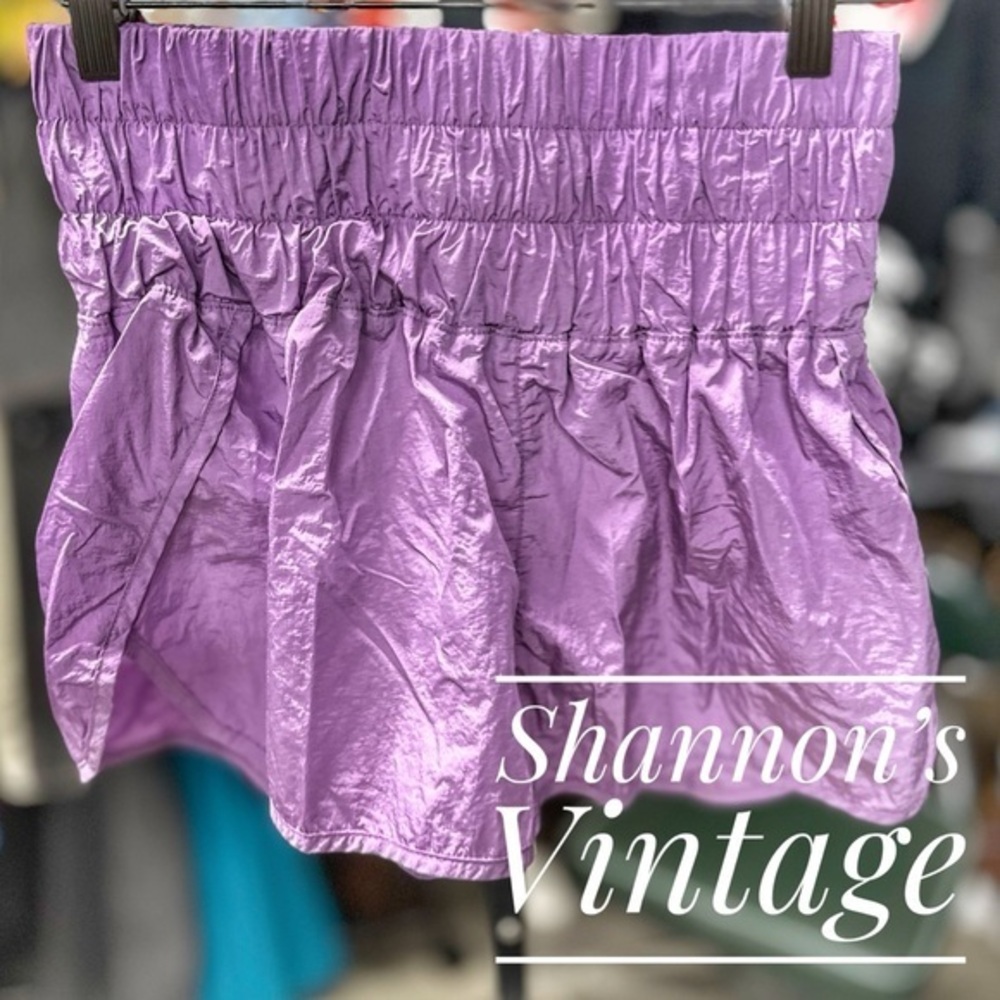 Free People Movements sz medium lined the way home high waisted shorts A19